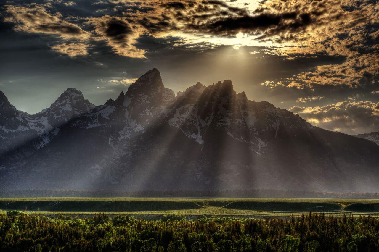 Yellowstone Teton Territory